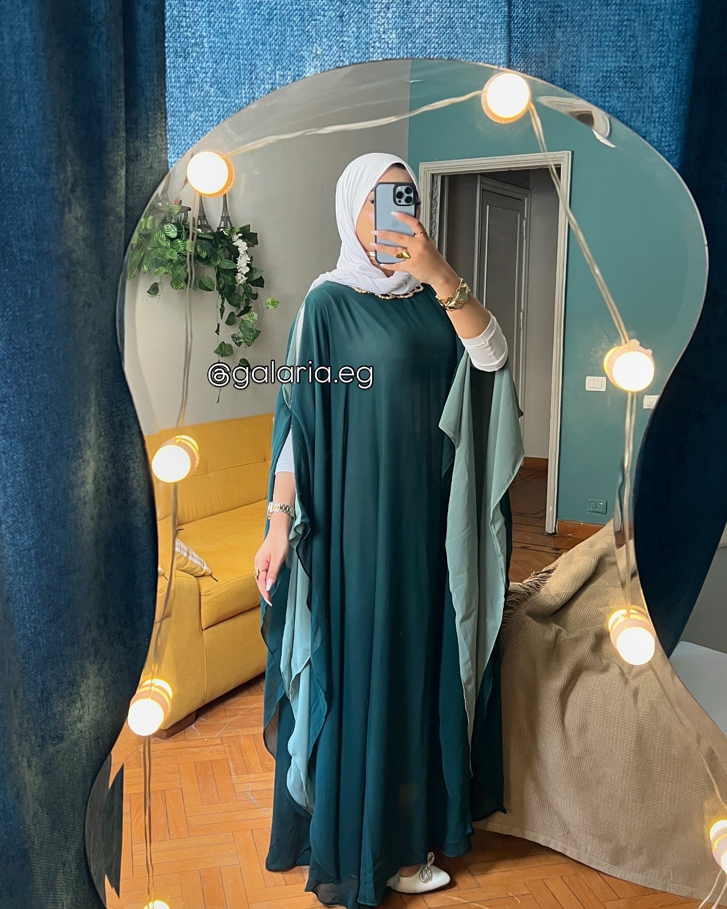 Flow Abaya