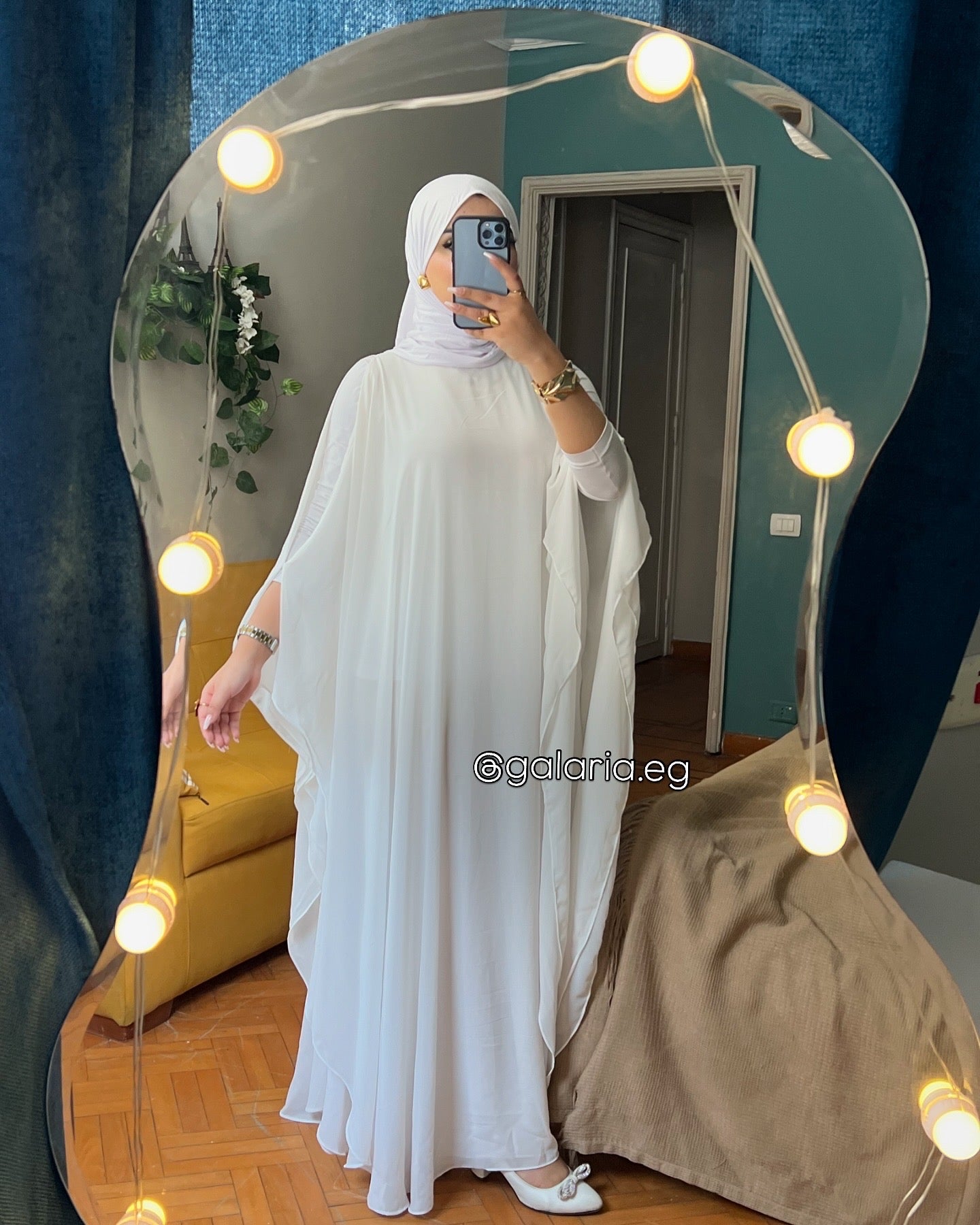 Flow Abaya