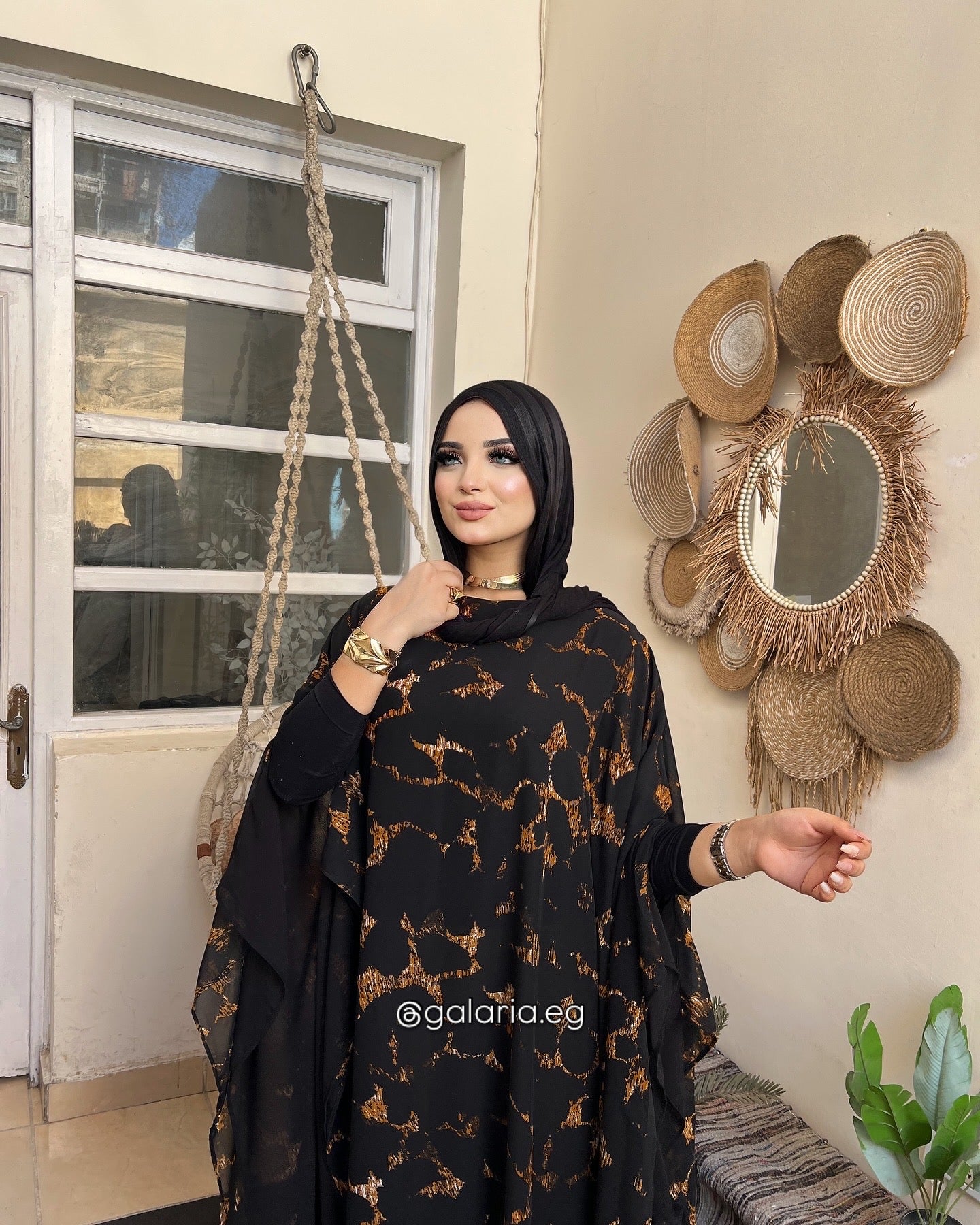 Luxury Tiger Flow Abaya